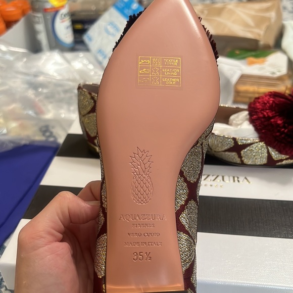 Beautiful Aquazzura ballet flats New in Box. - Picture 3 of 10